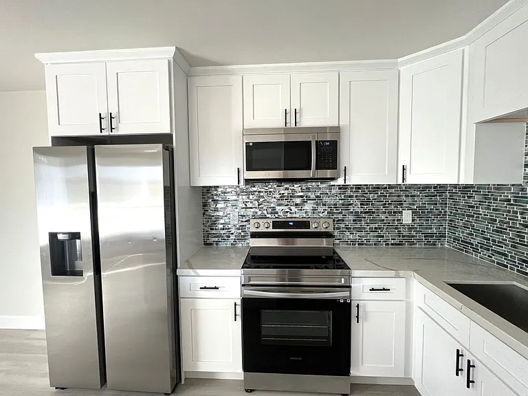 2282 W Dunlop St — Photo 2