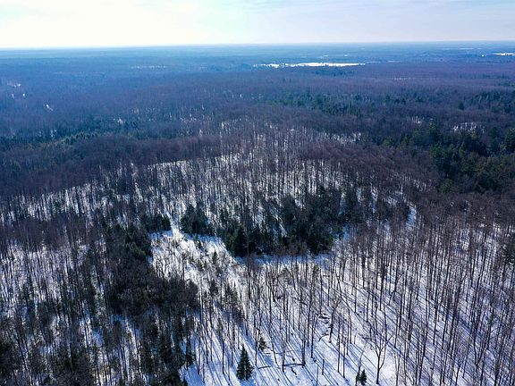 4th image of Emil Dr