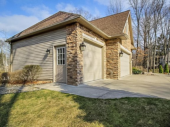 4th image of 1450 Stonecreek Ct