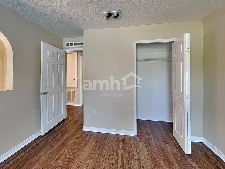 162 Crown Colony Way — Photo 22