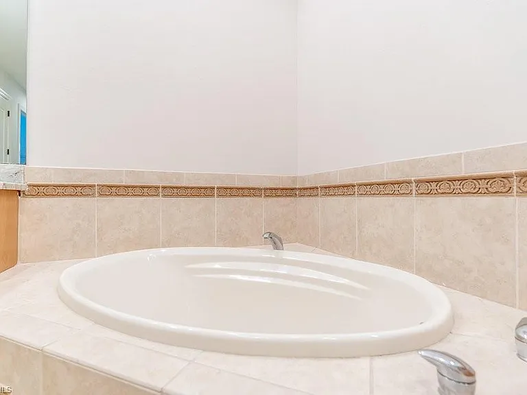 28485 Altessa Way #102 — Photo 19