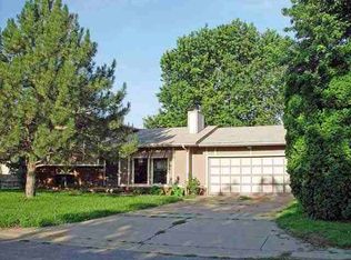 5461 S Santa Fe St, Wichita, KS 67216