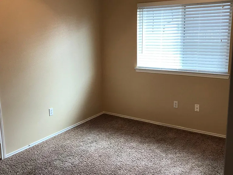 1228 Sacramento St — Photo 10