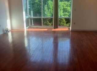 1638 South St APT 5, Philadelphia, PA 19146