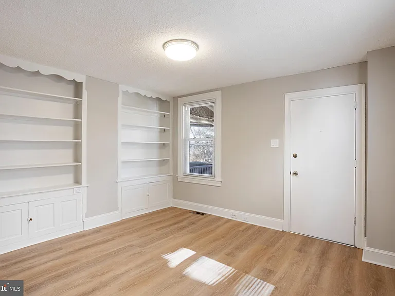 809 N Providence Rd — Photo 5