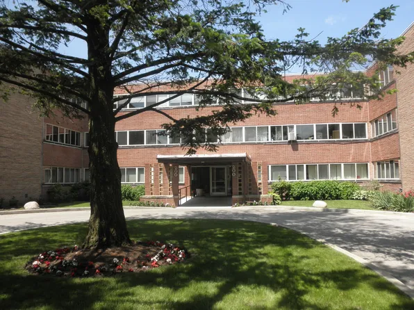 200 Ridge Ave APT 2F, Evanston, IL 60202