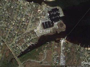 10 Laurel Ave, Pine Beach, NJ 08741