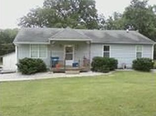 1341 Milwaukee St, Excelsior Springs, MO 64024
