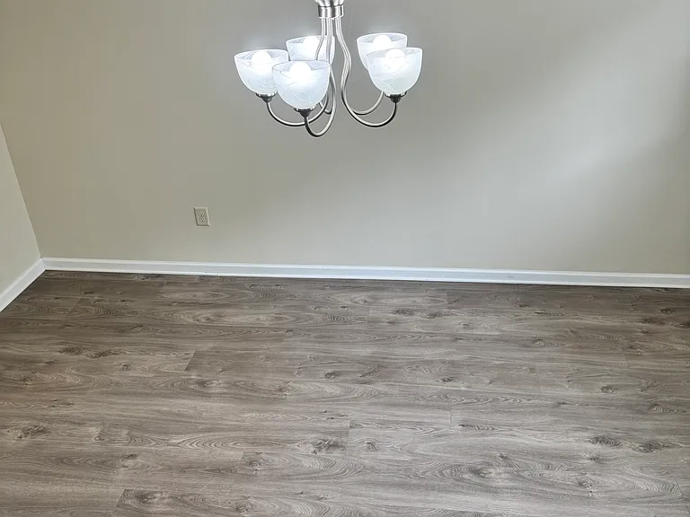 1620 Shire Village Dr — Photo 66