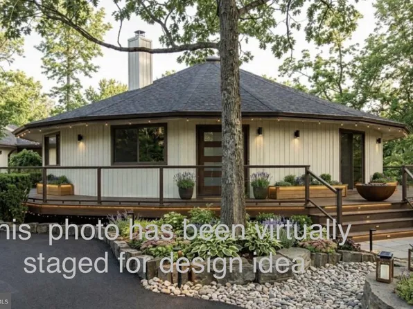 2119 S Sugan Rd, New Hope, PA 18938