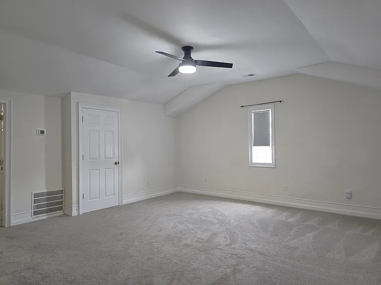 1429 Stovall St — Photo 26