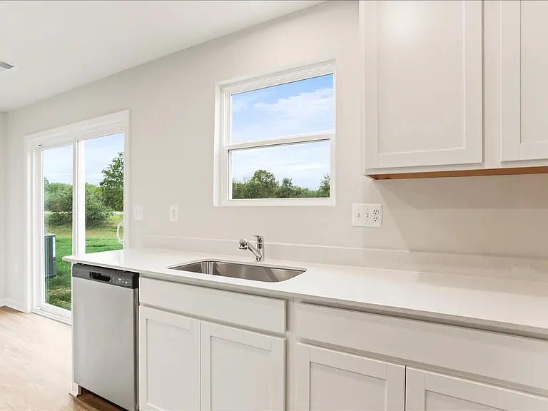 215 Olympus Rd — Photo 6