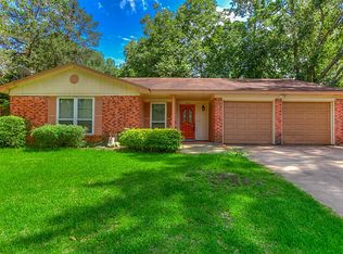 2613 Chimney Rock Rd, Huntsville, TX 77320