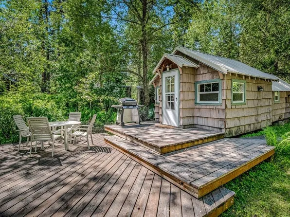 40 Poirier Rd, Newport, WA 99156