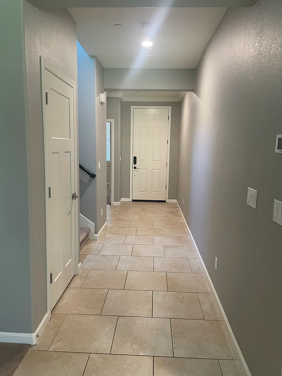 Building Photo - 12575 Bellmead Way