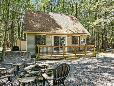 1143 Wallenpaupack Dr, Lake Ariel, PA, 18436