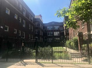 5534 N Winthrop Ave, Chicago, IL 60640