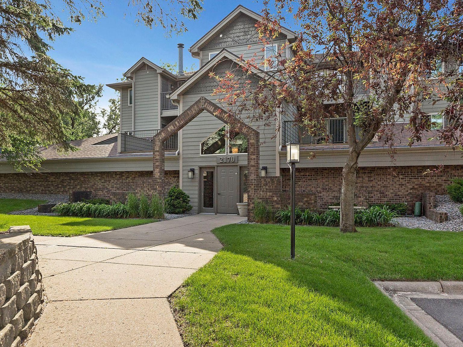 2170 Ridge Dr APT 11, Saint Louis Park, MN 55416 MLS 6419826 Zillow