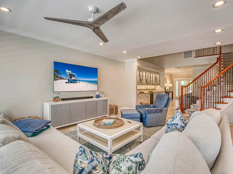 2245 Monet Rd — Photo 10