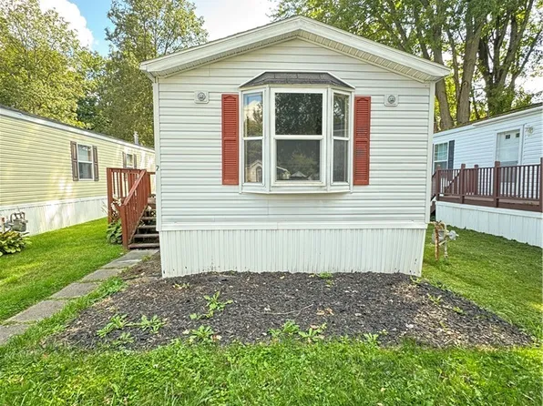 401 Peck Rd Unit 7, Kirkville, NY 13082