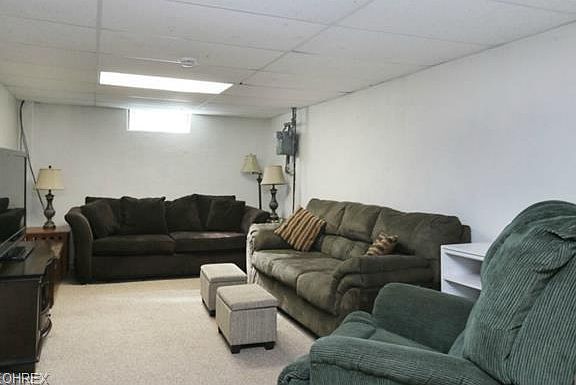 4th image of 225 Erskine Ave