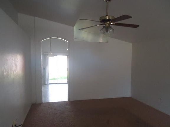 2nd image of 7450 E Medina Ave