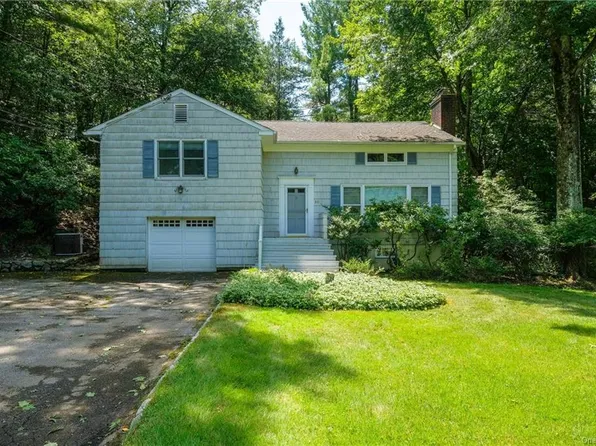10 Valley View Rd, Chappaqua, NY 10514