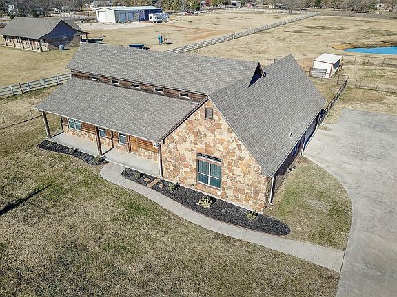 2nd image of 4345 County Road 307