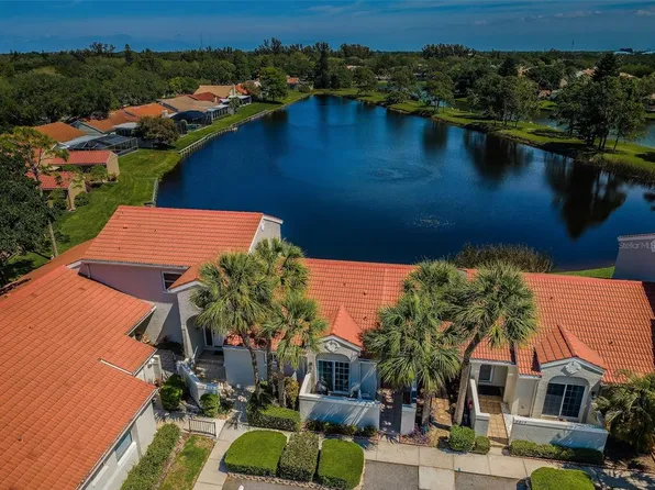 4916 Milano Ct NE, Saint Petersburg, FL 33703