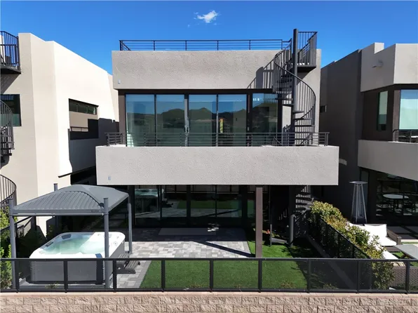 16 Heron Harbour Dr, Henderson, NV 89011