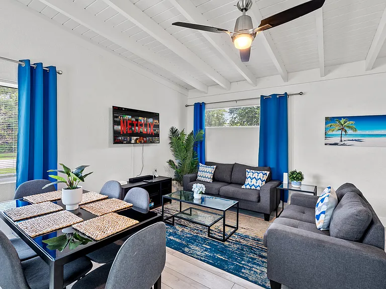 3305 SW 15th St — Photo 13