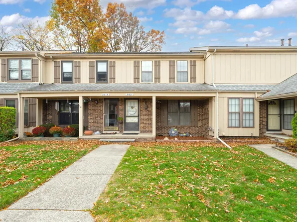 31621 Green Meadow Ln, Warren, MI 48093