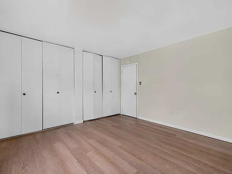 450 Perrie Dr #101 — Photo 8