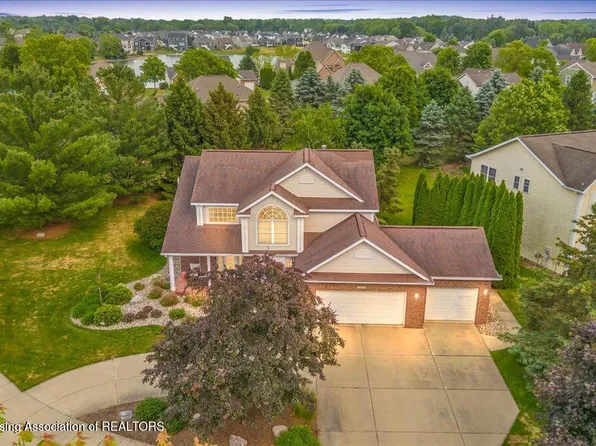 12825 Chartreuse Dr, Dewitt, MI 48820