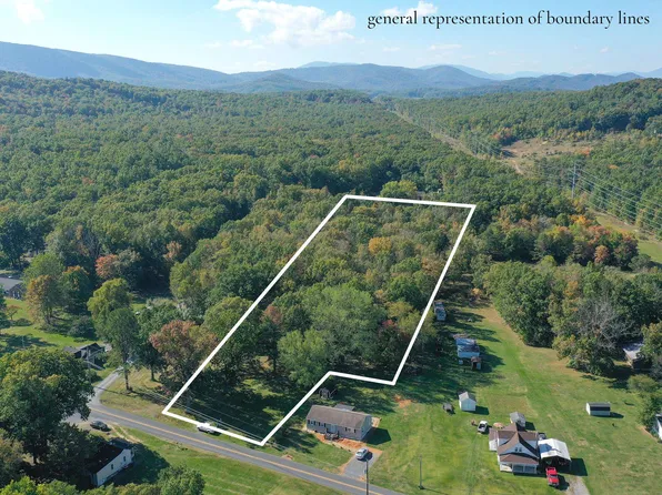 369 Sandy Ridge Rd, Waynesboro, VA 22980