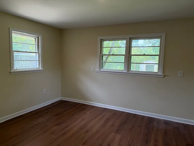 24 Lisa Dr — Photo 8