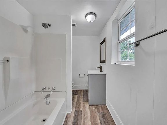 5th image of 1001 Murray Ave SE #Top