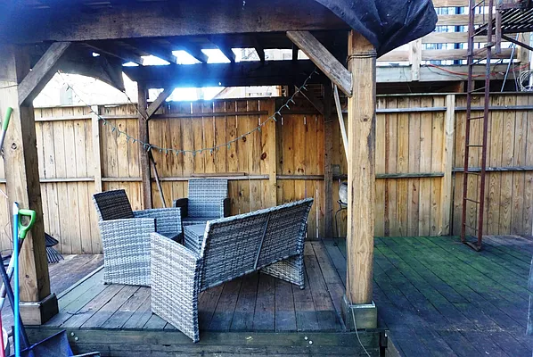 Rented by H.P. Greenfield Real Estate | media 36