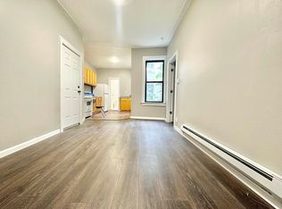 979 New York Ave #1F, Brooklyn, NY 11203