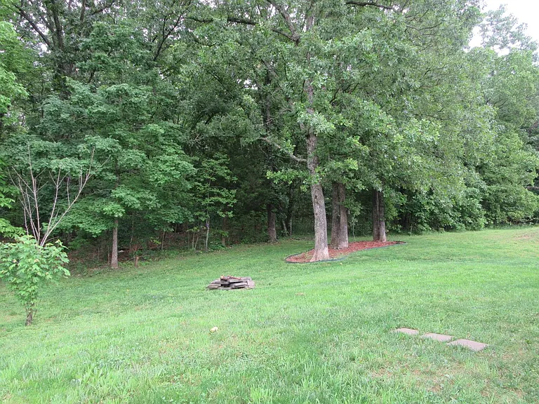 242 Settlers Pass — Photo 10