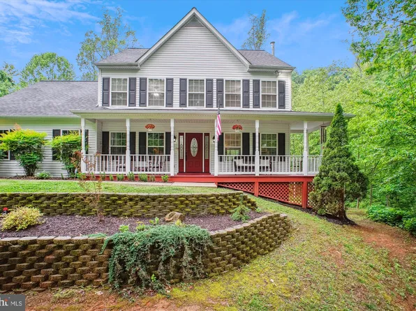 97 Plume Ct, Fredericksburg, VA 22406