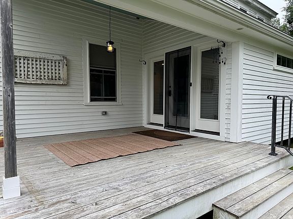 2nd image of 147B Lincolnville Ave