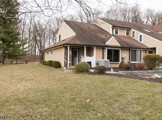201 Joseph Ln, Mine Hill, NJ 07803