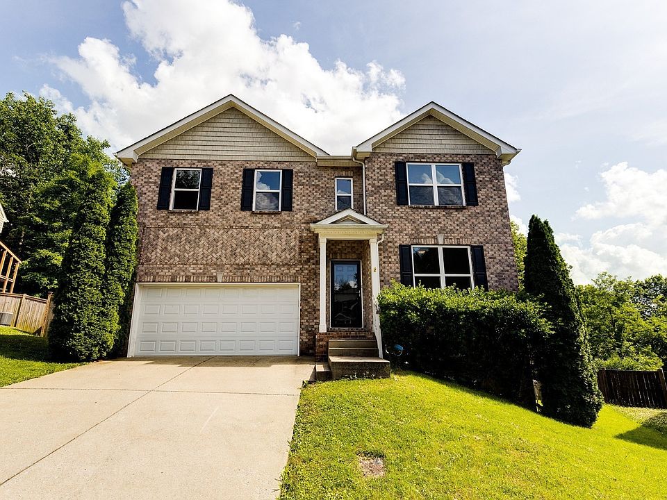 1st image of 2725 Amber Crest Ct