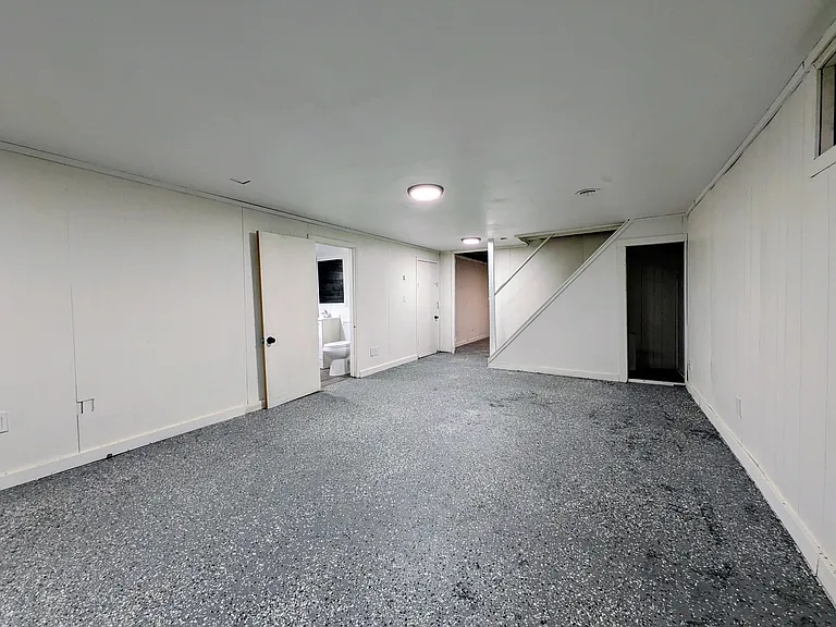 2705 Canterbury Ln #2705 — Photo 11