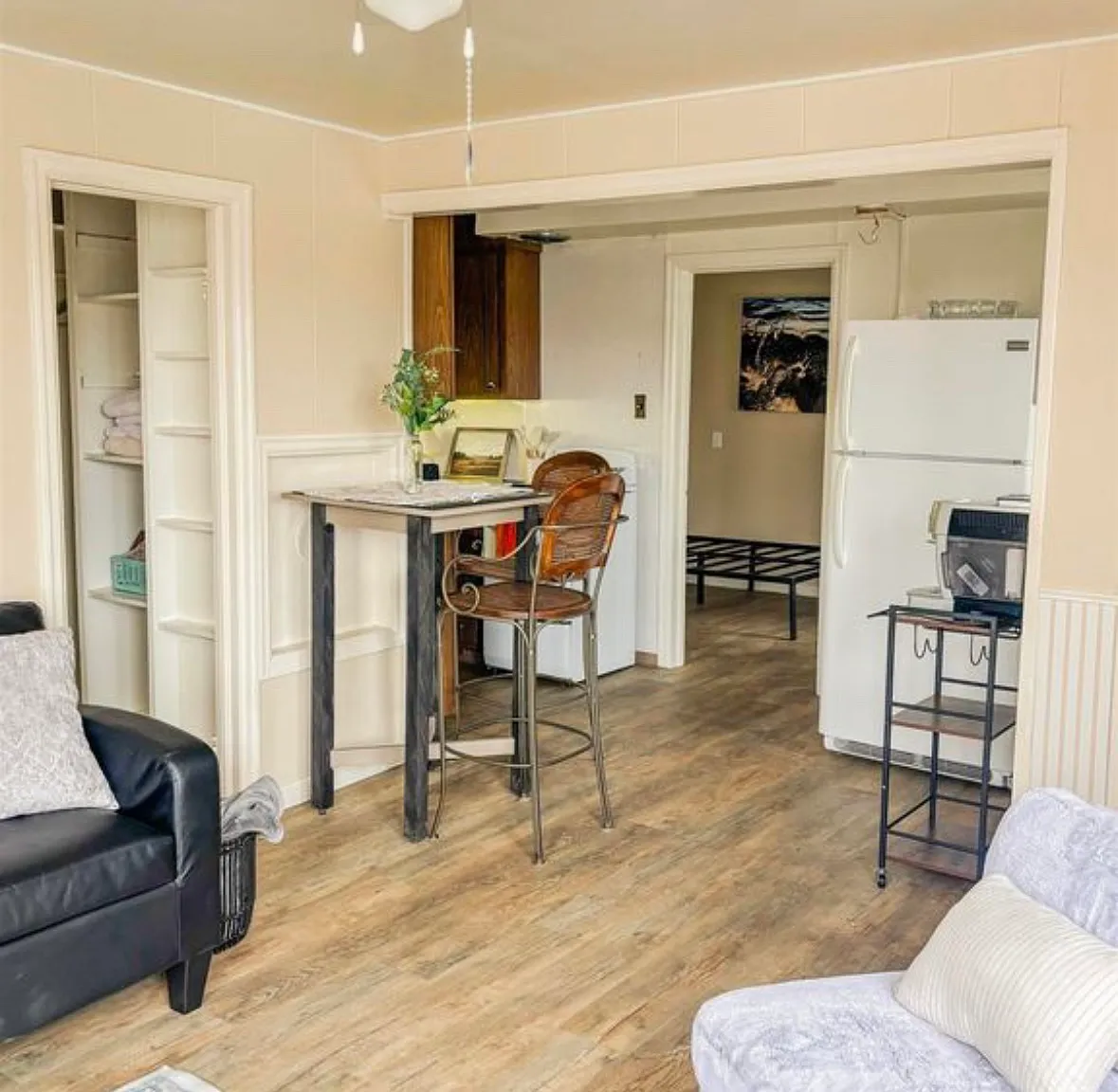 540 SE McKenzie St — Photo 4