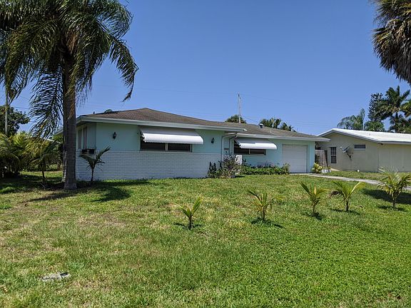 3rd image of 9943 Dogwood Ave