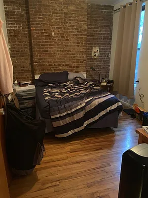 Rented by Dynamik Realty | media 11