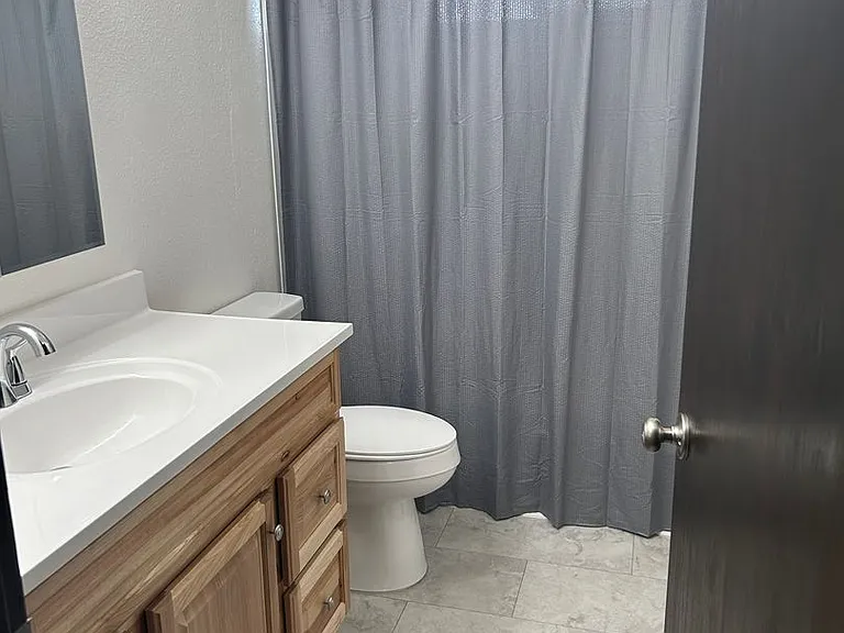 3921 N Napa St — Photo 8