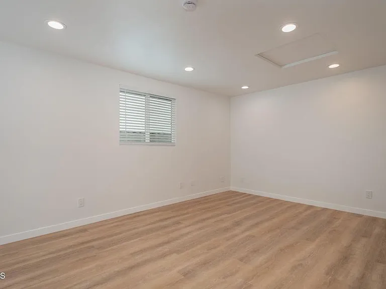 1004 Jurymast Dr #3 — Photo 5